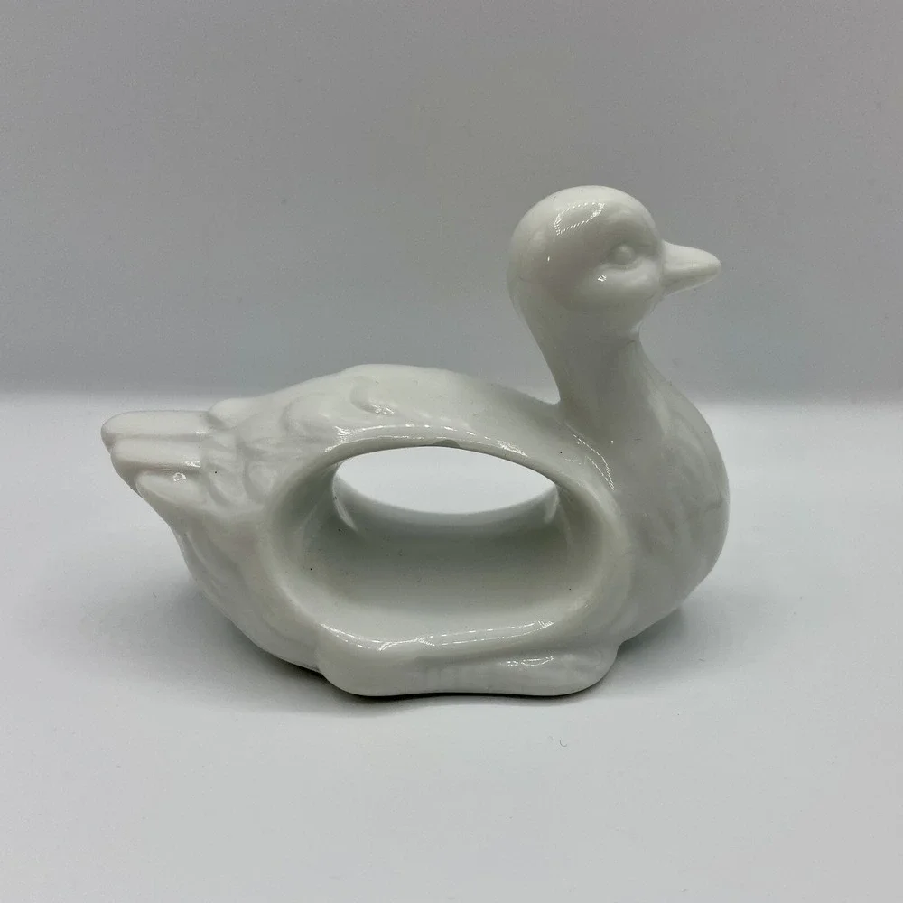 Vintage Japanese White Ceramic Napkin Rings Holders Set Of 4 Cow Pig Duck Rabbit